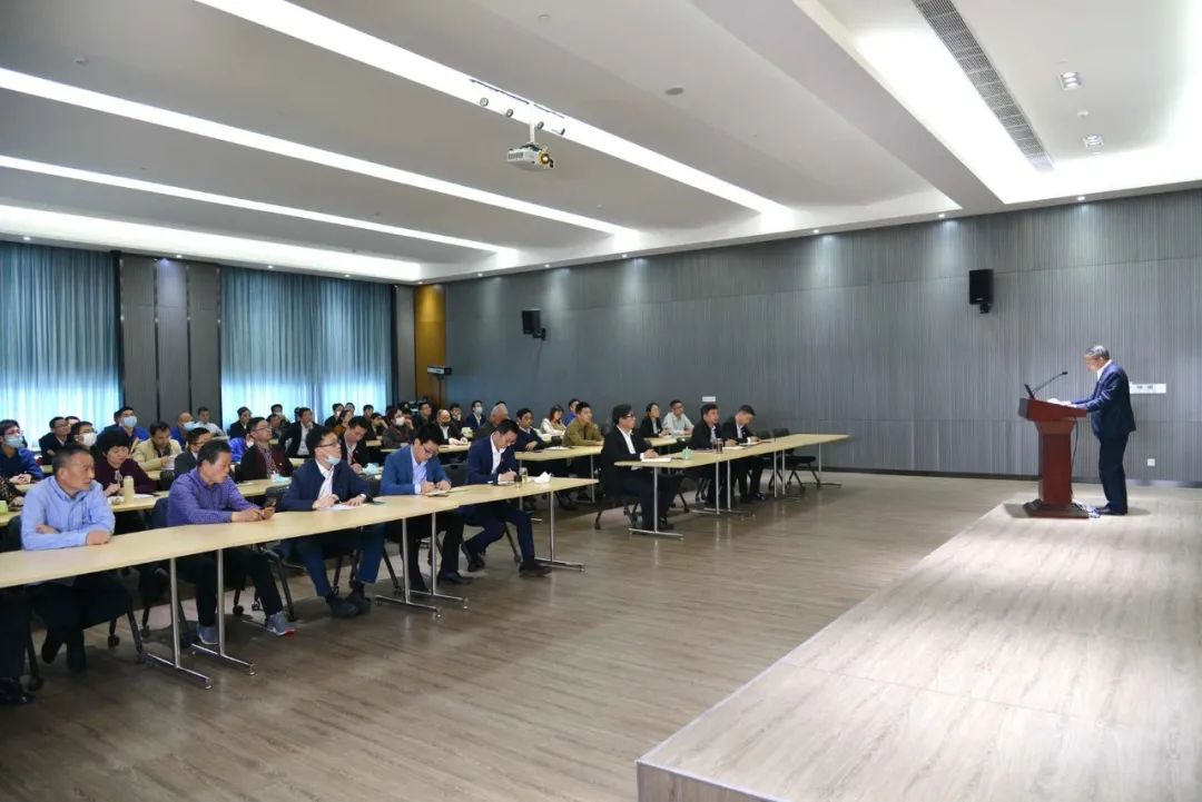 不忘初心，砥礪前行——巨人集團黨委召開換屆選舉大會